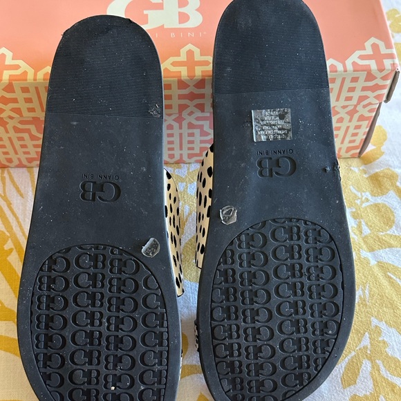 Gianni Bini Animal Print Sandals - Picture 7 of 8